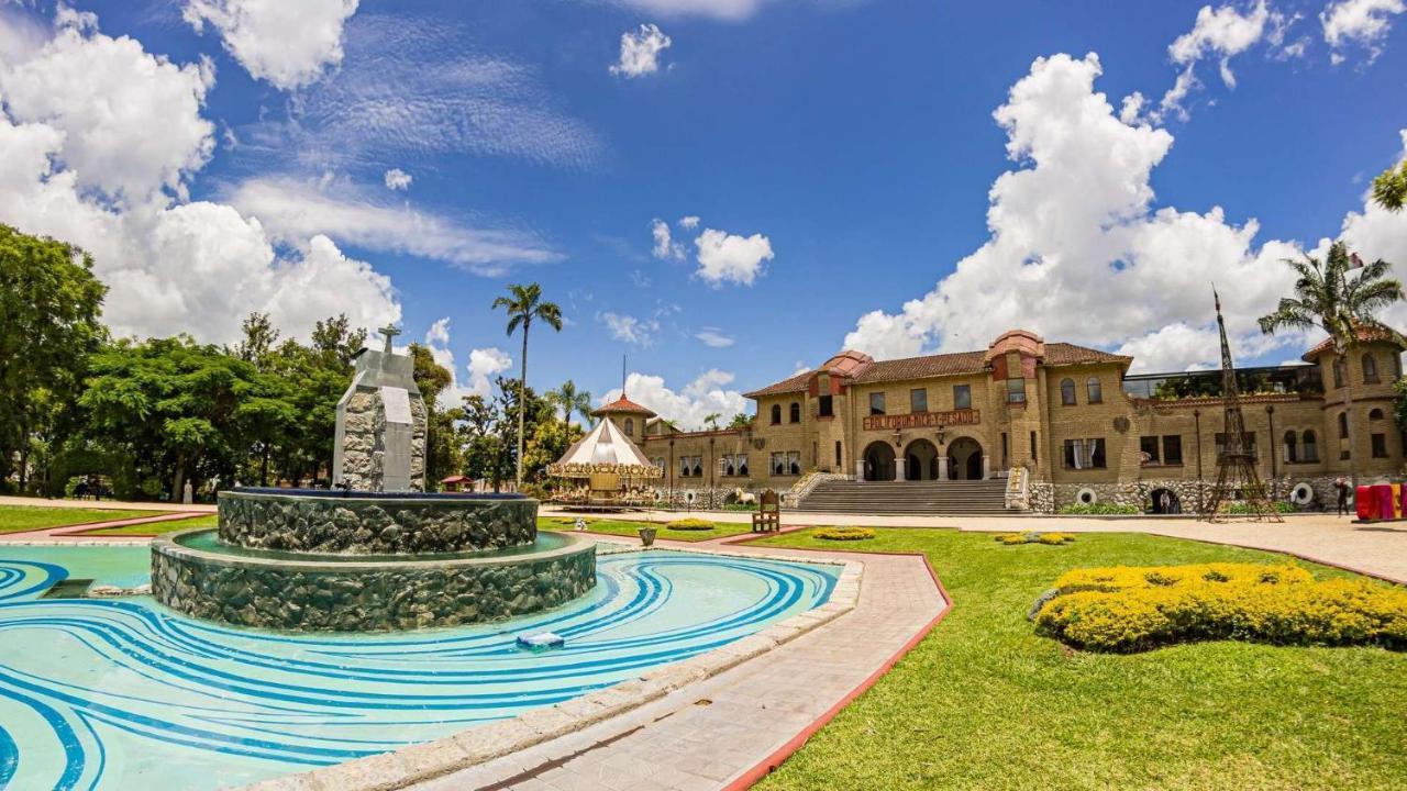 Hotel Catalina Orizaba  Exterior photo